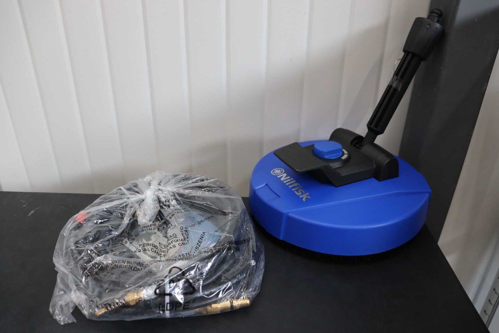 Електрическа водоструйка NILFISK EXCELLENT С ДЕФЕКТ