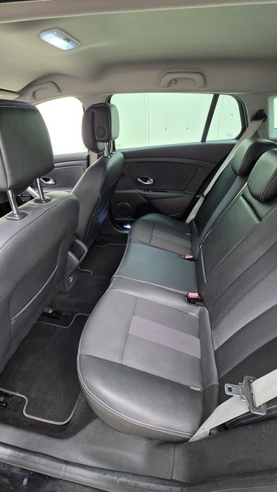 Renault Megane Bose Edition an 2011 euro 5 187000 km 1.9 dci