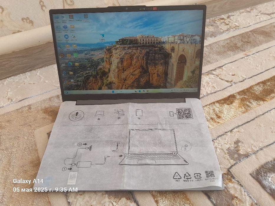 Ноутбук, ideaPad Slim 3 15 IRH 8