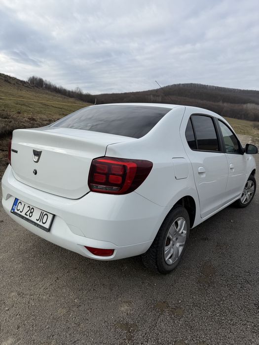 Vând Dacia logan 97.000km