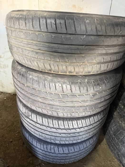 Продам шины в комплекте