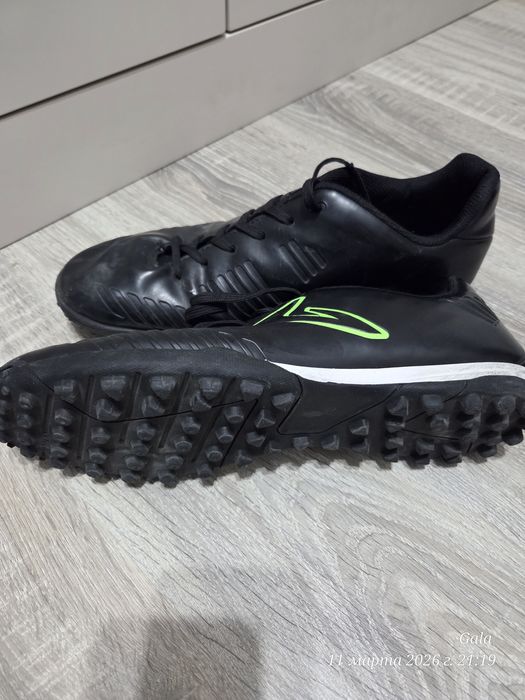 Сороконожка бутсы