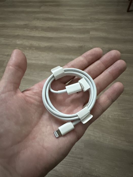 Продам новый айфон шнур оригинал!