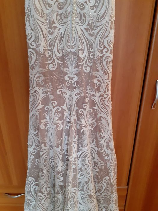 Vand rochie de mireasa