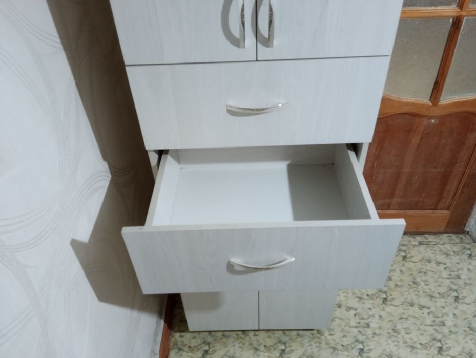 Продам шкаф в хорошем состоянии