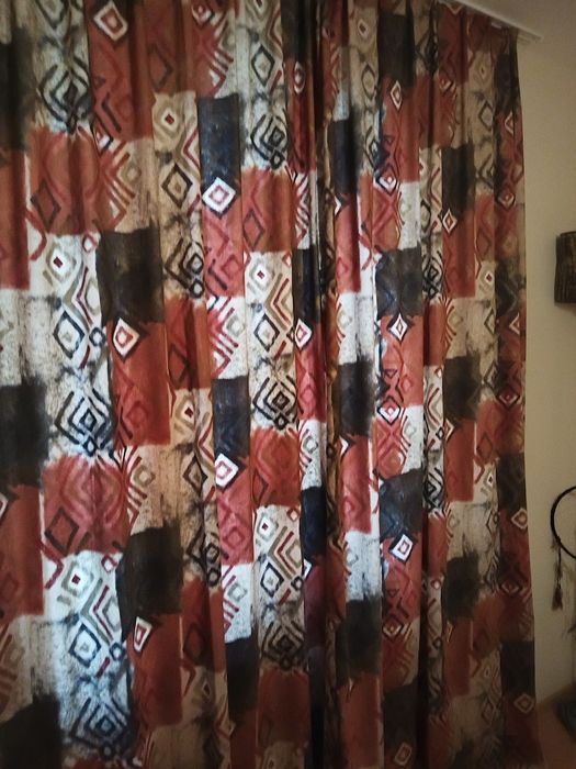 Намаление !!! Продавам 2 пердета Блекаут