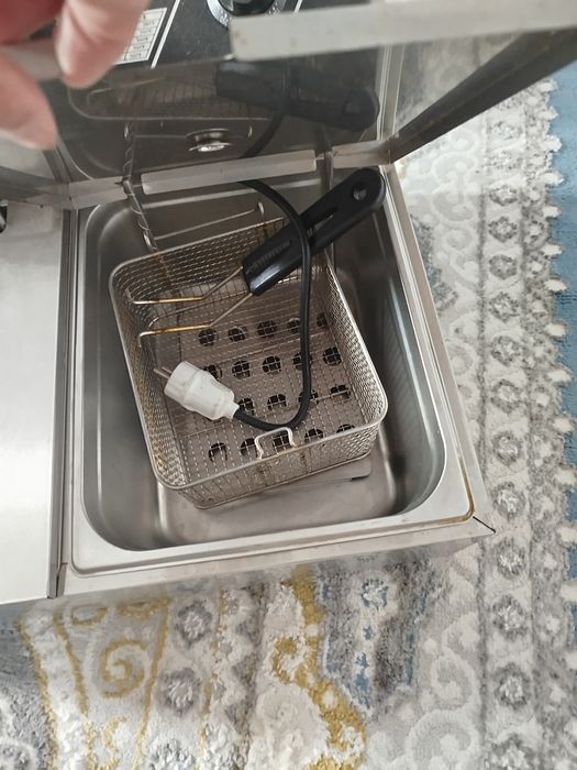 Продается аэрогриль