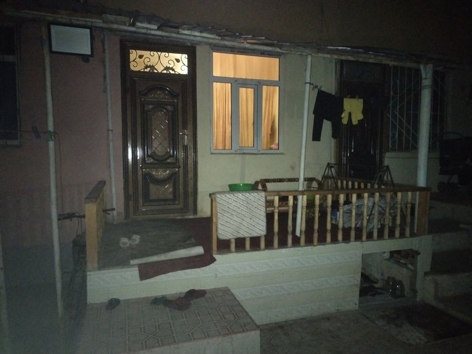 Urganch park yonda 2 xonali kv zudlik bn sotiladi