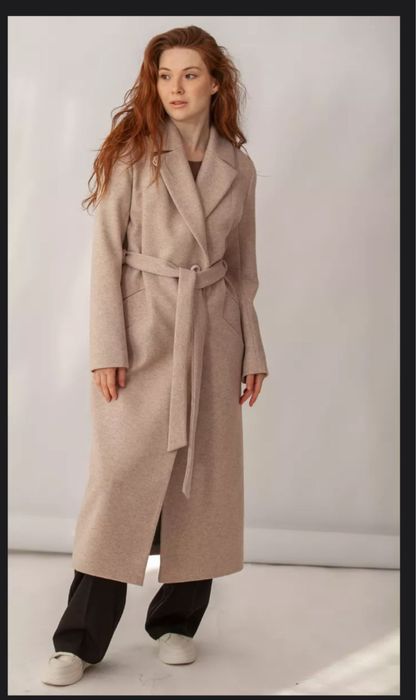 Продам пальто драповое