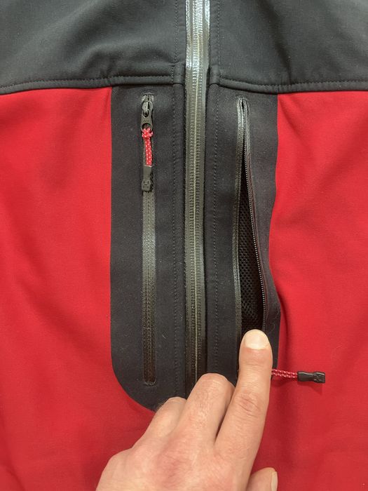 Haglofs Windstopper дамско яке М