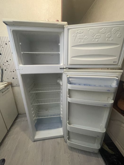 Холодильник морозильник