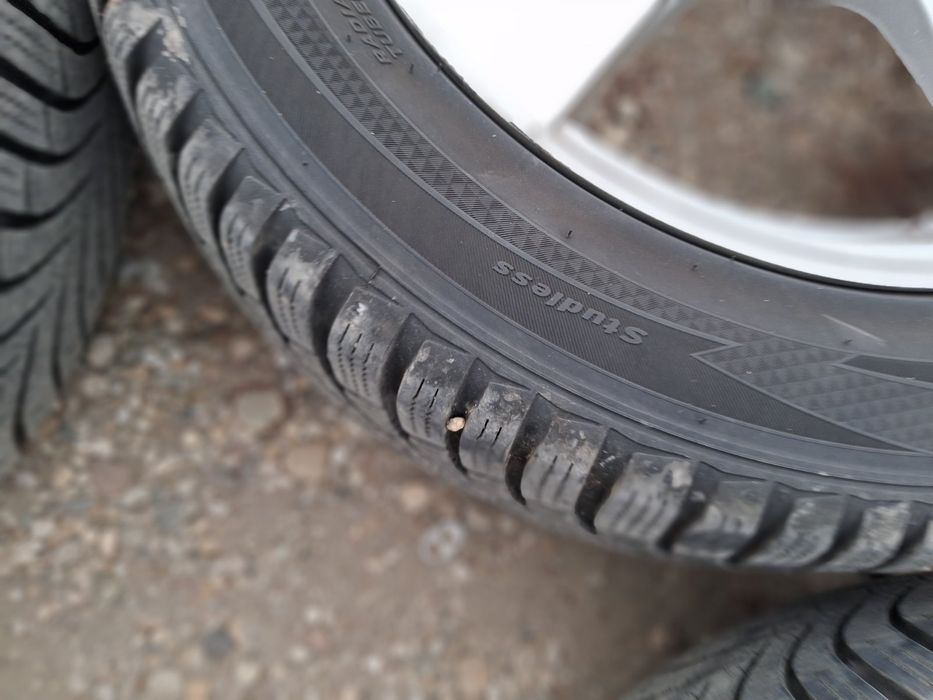 16″ алуминиеви джанти Dezent с гуми Hankook – 5x114.3, ET48, Hyundai / Kia  mazda Nisan