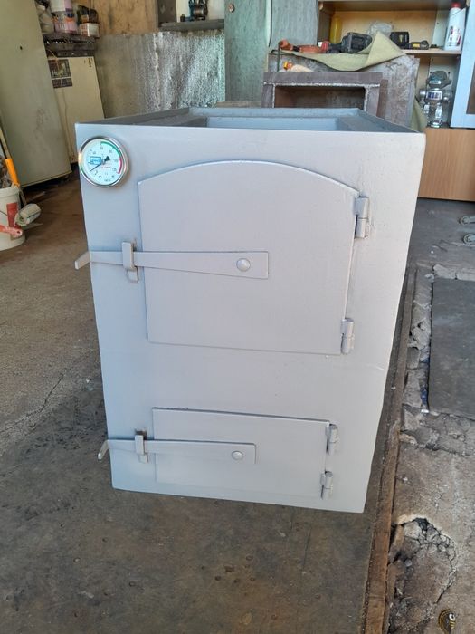 Печь котёл под плиту.