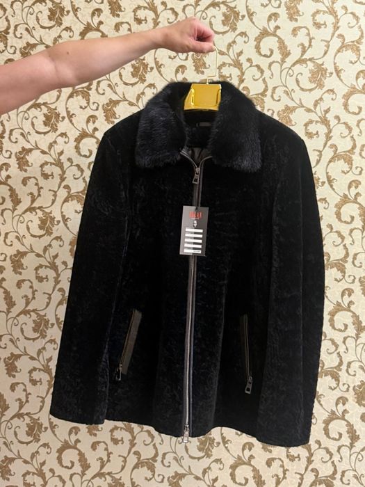 Продам дубленку, новая, размер 52 L