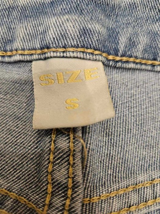 Дамски дънки със сребърен кант, S размер