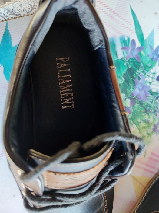 PANTOFI ELEGANTI.Piele naturală,de firmă.Baieti,mărimea 33.