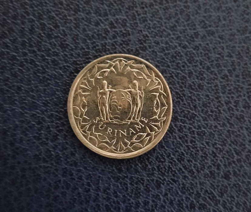 Екзотични монети 3