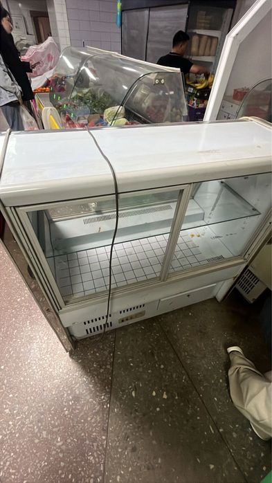 Витринный холодильник бу караганда