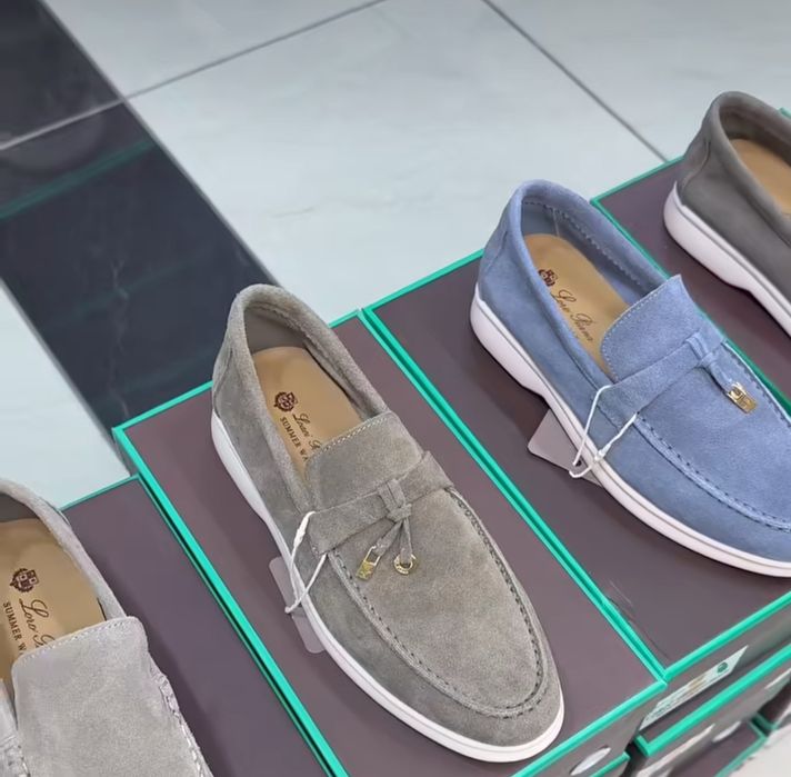 Продам лоферы новые