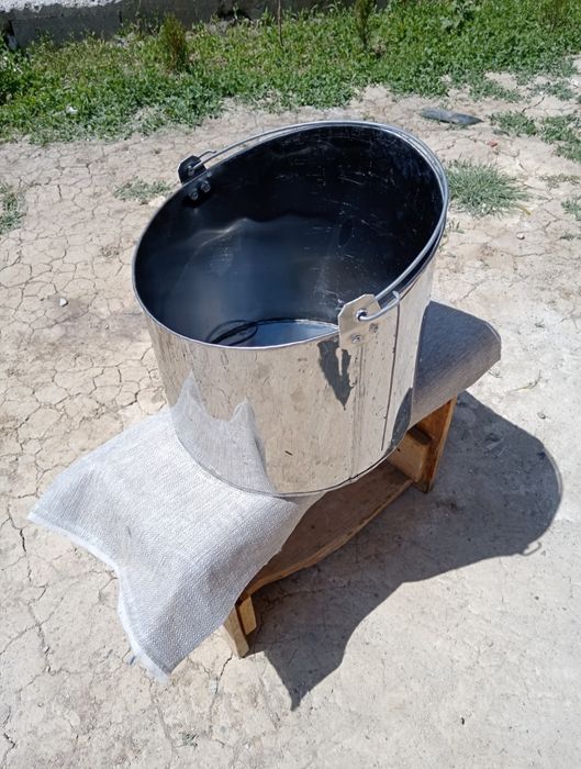 Găleți de muls oi capre