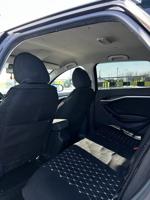 Продам машину LADA