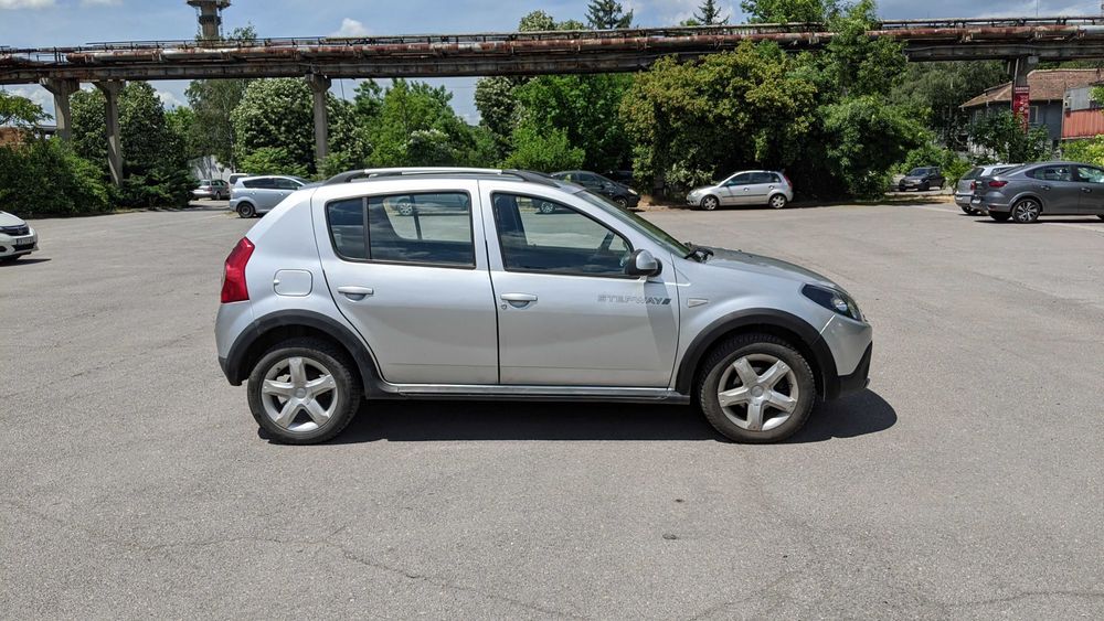 Dacia Sandero STEPWAY фабрична газ