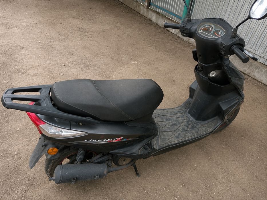 Продам мопед  М8