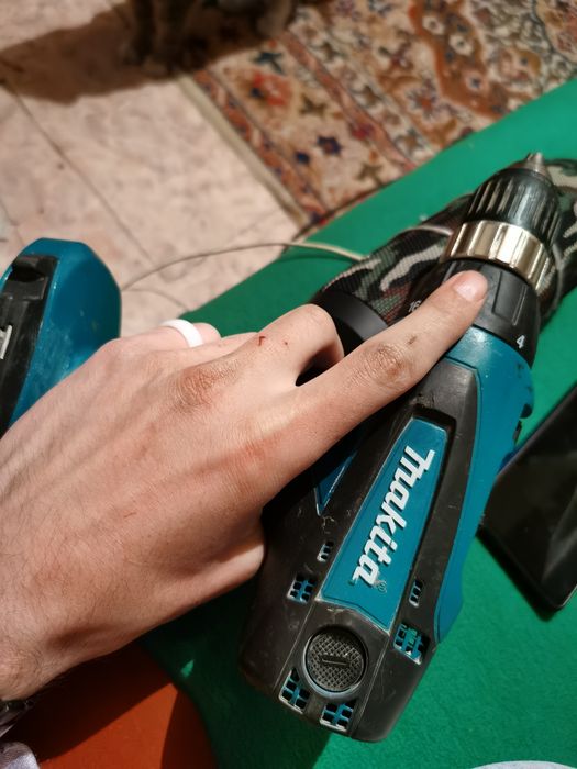 Шуруповерт makita 6347D 18w