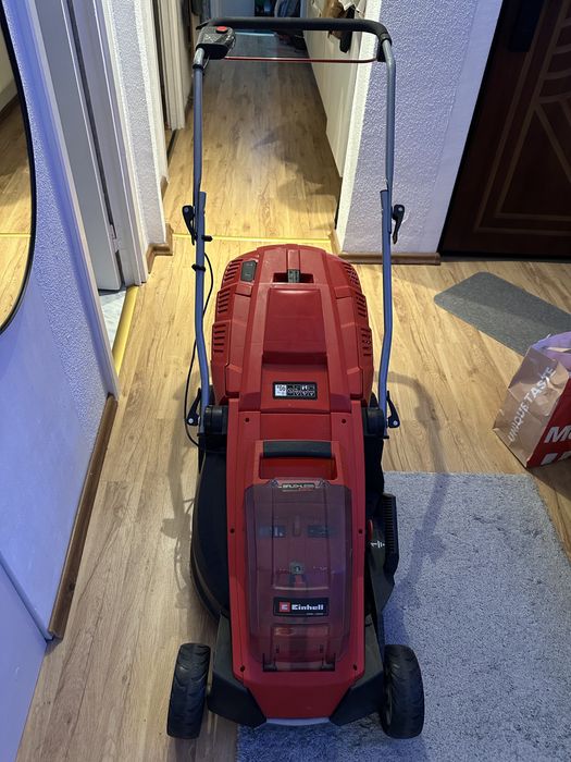 Masina de tuns iarba brushless pe acumulatori Einhell