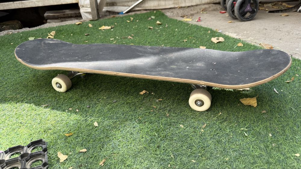 Скейтборд профессиональный трюковый