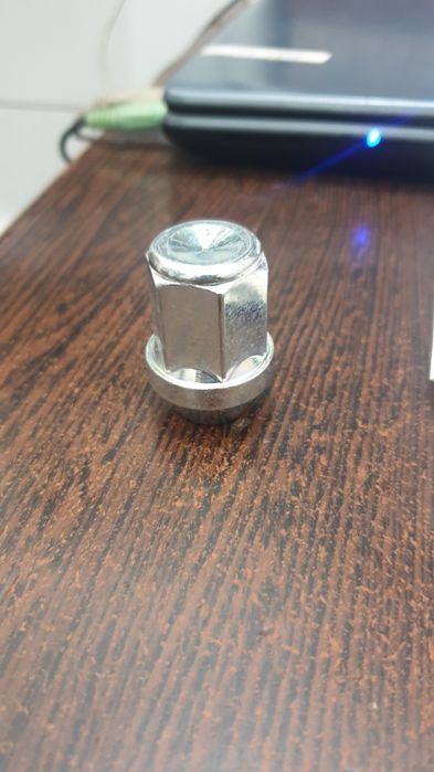 Piulite prezoane jante aliaj Jeep Comander Grand Cherokee, Wrangler