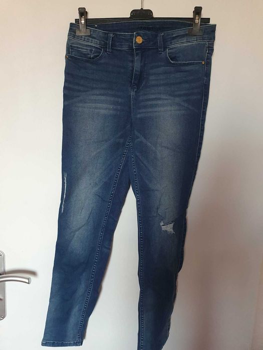 Запазени дрехи, Палто, Панталон за планината, Дънки, Яке 4 евро