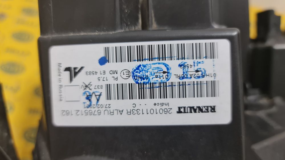 Far faruri halogen led drl Dacia Duster 2 facelift