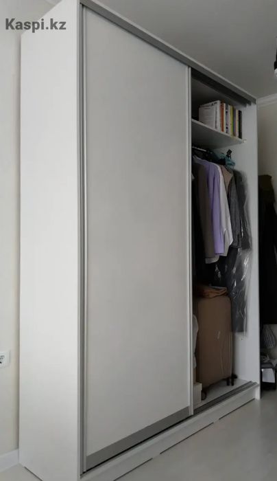 Продам Шкаф купе