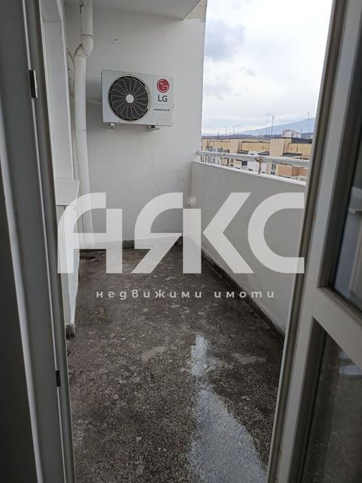 Тристаен обзаведен апартамент в кв. Люлин 6- ДОПУСКАТ СЕ ДОМАЩНИ ЛЮБИ