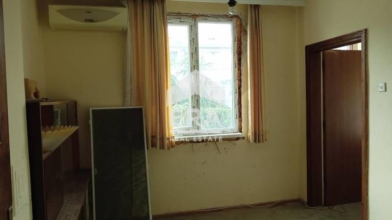 Продава се Многостаен апартамент в Поморие - 131 кв.м за 708 €/кв.м - Снимка #2