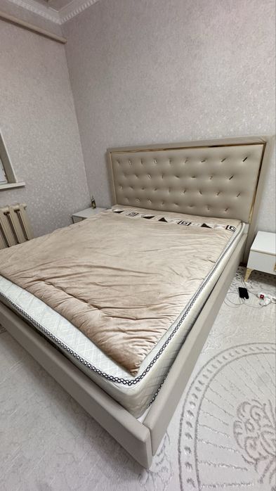 Продается Кроват с тумбой