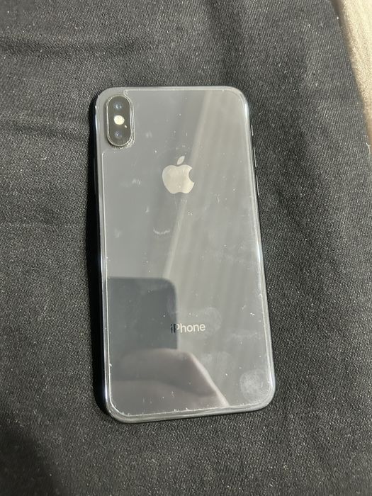 Продам iPhone X 64GB