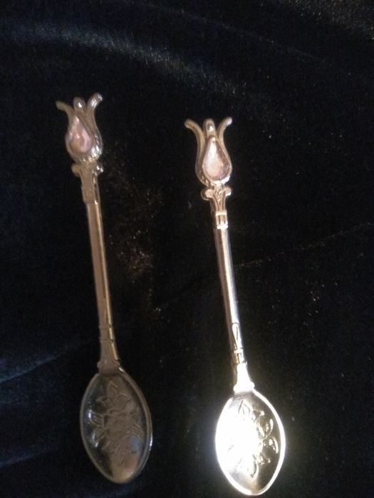 Десертные ложки с ресунками