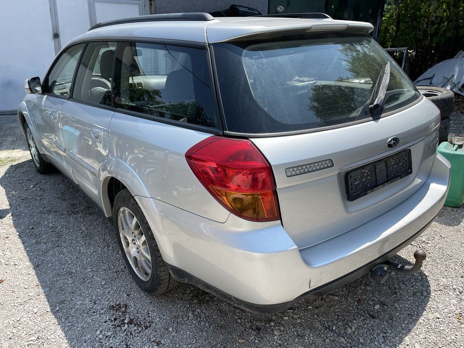 Subaru Legacy Outback 2.5 2004 На части