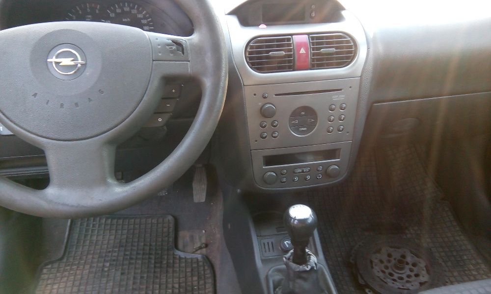 opel corsa -1.3cdti -70кс/2005/ - на части