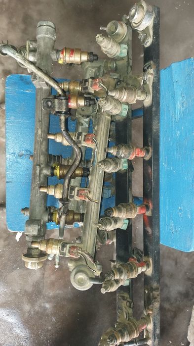 Продам эбу,валюметр,форсунки