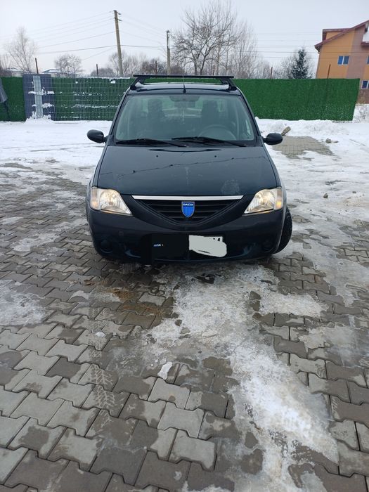 Vând logan in stare foarte bună