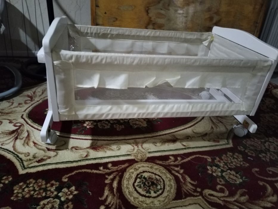 Люлька, детская кровать