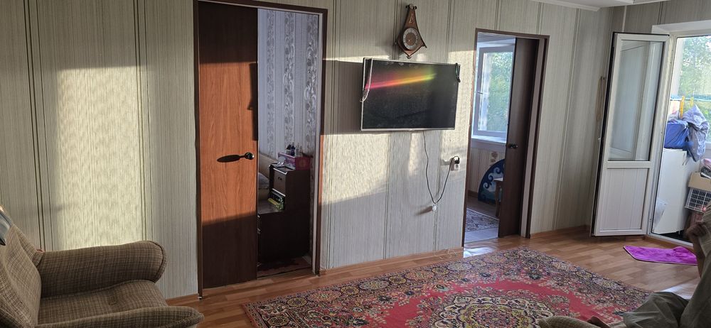 Продам 4-х комнатную комнату