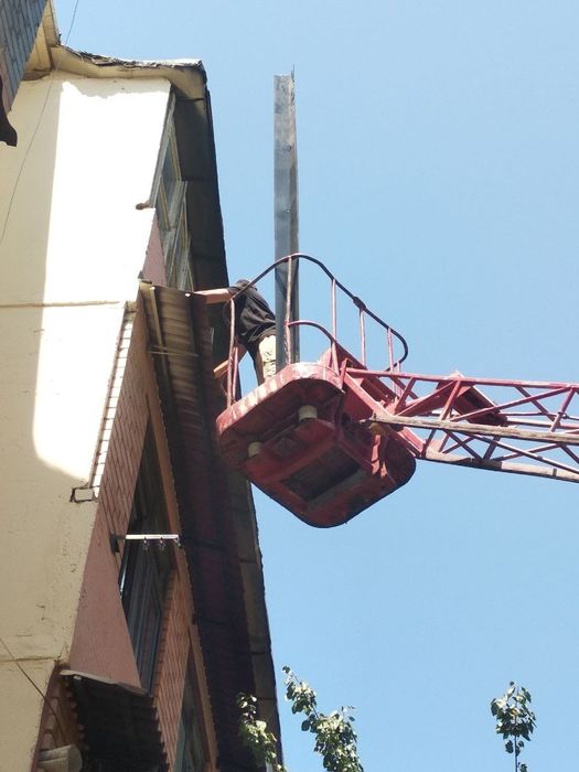 Установка козырьков