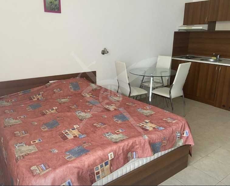 Продава се Едностаен апартамент в к.к. Слънчев бряг - 39 кв.м за 1180 €/кв.м - Снимка #2