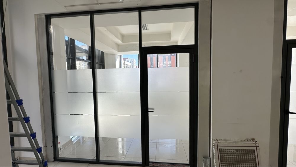 Окна, двери, витражи, перегородки, москитные сетки