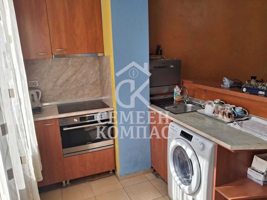 Тристаен апартамент в квартал Кършияка