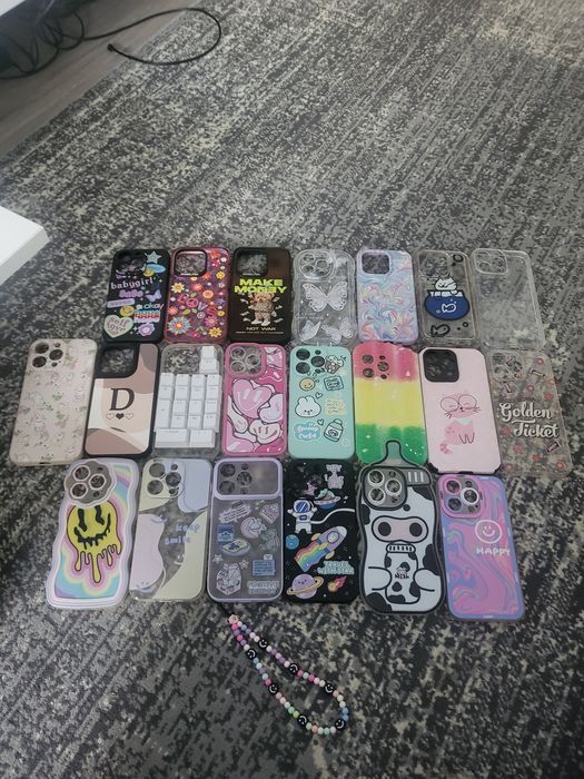 De vanzare huse iphone 14 pro și 15 pro max.
